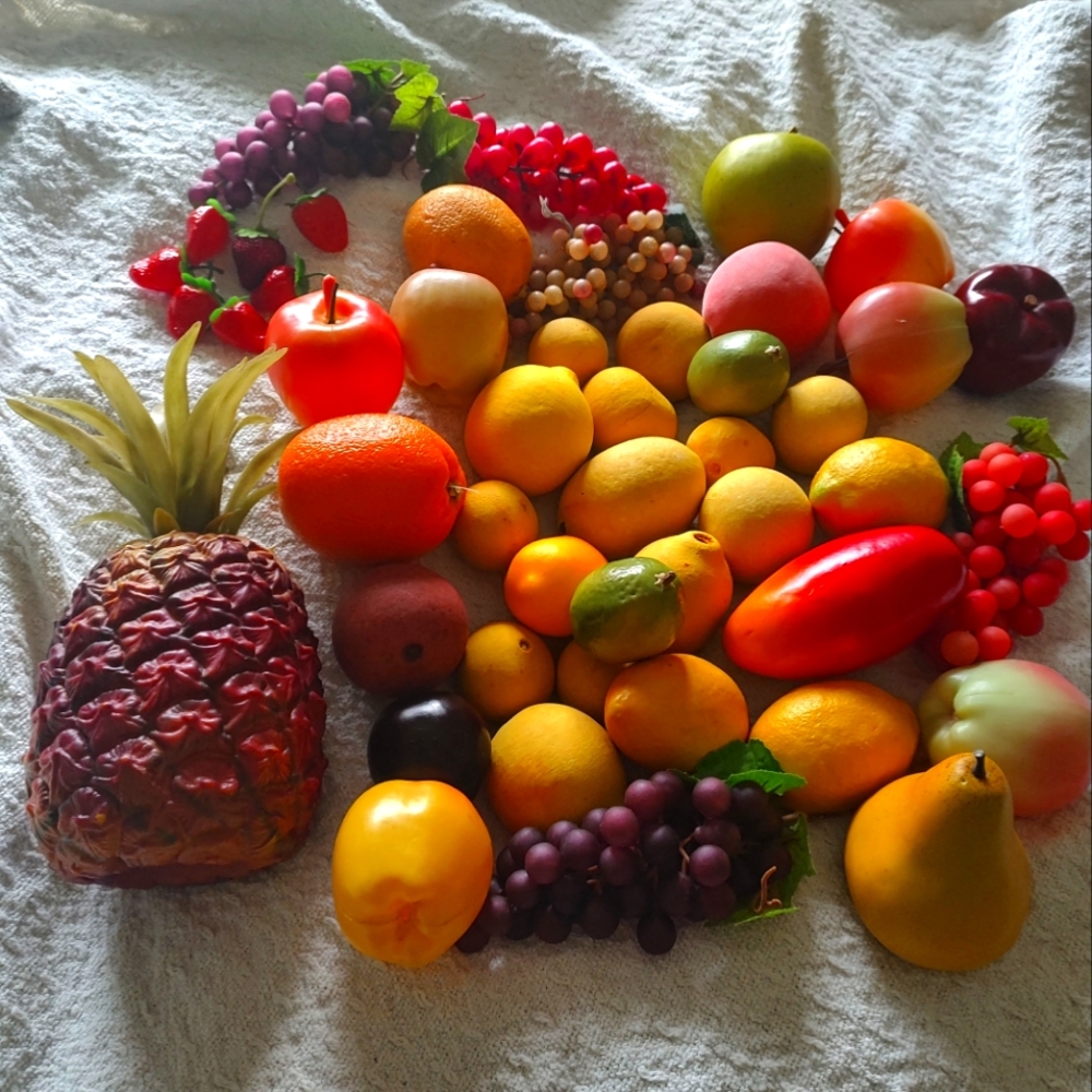 40 piece Realistic looking Artificial fruit Variety